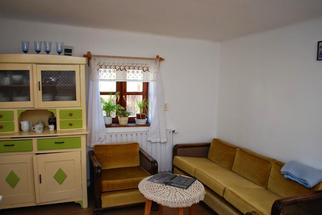 Guest House St. Maria Mariapocs Bagian luar foto