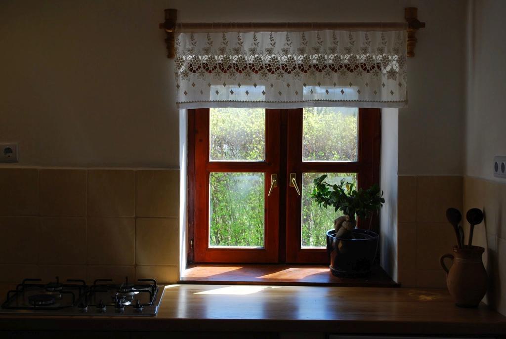 Guest House St. Maria Mariapocs Bagian luar foto