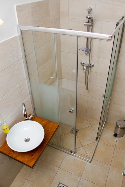 Guest House St. Maria Mariapocs Bagian luar foto